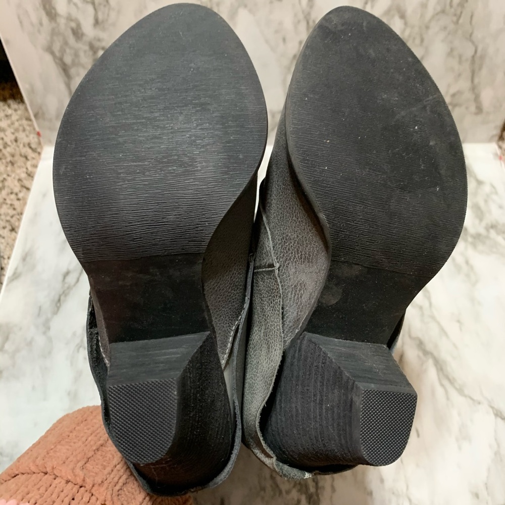 Mojo Moxy | Grey Buckle Detail Booties - Picture 5 of 5